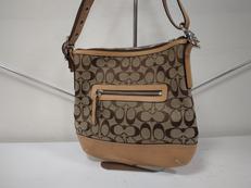 ワンショルダーバッグ|COACH