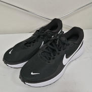 レボリューション8|NIKE
