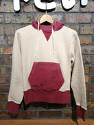 フーデットパーカー