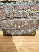 ポルトモネクレディ|LOUIS VUITTON