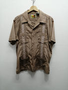 キューバシャツ|GUAYABERA