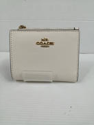 チャームスナップ2つ折り財布|COACH