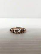 DIO(R)EVOLUTION|CHRISTIAN DIOR