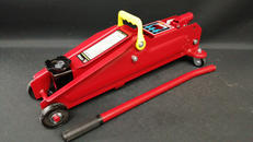 ジャッキ|エマーソン