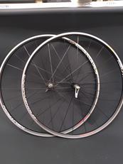 ホイール|CAMPAGNOLO
