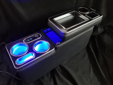 センターコンソールボックス|MPV