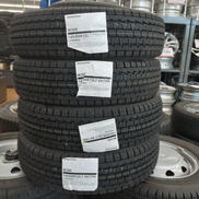 未使用 BRIDGESTONE W300 スタッドレスタイヤ|BRIDGESTONE