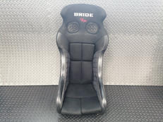 フルバケットシート|BRIDE