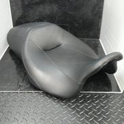タンデムシート|HARLEY DAVIDSON