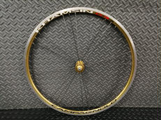 サイクルホイール|CAMPAGNOLO