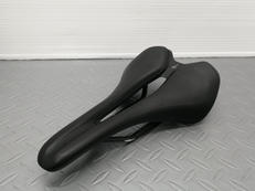 サドル|SPECIALIZED