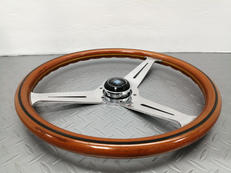 ステアリング|NARDI