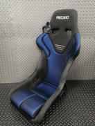 セミバケットシート|RECARO