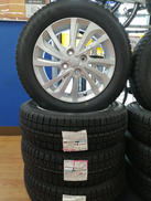 スタッドレスセット|BRIDGESTONE DAIHATSU