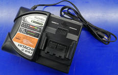 リチウムイオン専用充電器|HITACHI