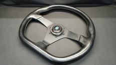 ハンドル|ステアリング　NARDI