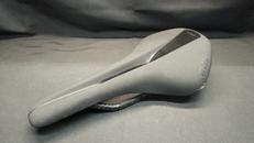 FIZIK サドル|FIZIK