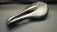 SPECIALIZED サドル|SPECIALIZED