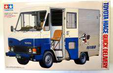 1/24 トヨタ ハイエース クイック デリバリー|TAMIYA