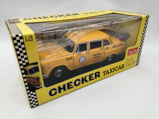 チェッカータクシーキャブ