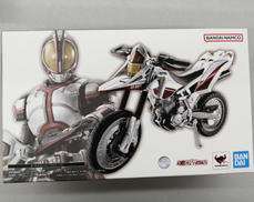 S.H.FIGUARTS　仮面ライダーファイズ|BANDAI
