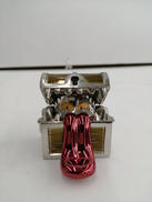 ひとくいばこ|SQUARE ENIX