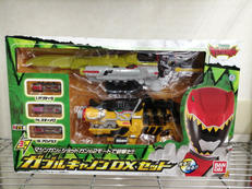 獣電戦隊キョウリュウジャー|BANDAI