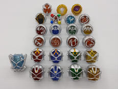 仮面ライダー 変身アイテム|BANDAI