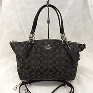 シグネチャーショルダーバッグ|COACH