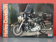 1/6 スケール|TAMIYA