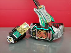 仮面ライダー響鬼|BANDAI