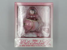 MEGA SPACE MOLLY|POPMART