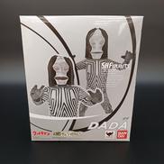 S.H.FIGUARTS ウルトラマン|BANDAI