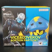 S.H.FIGUARTS 仮面ライダーリバイス|BANDAI