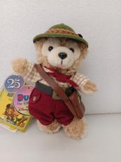 ダッフィーぬいぐるみバッジ|東京ディズニーリゾート