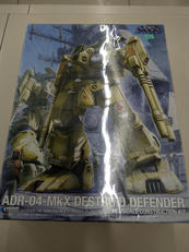 1/72 デストロイド ディフェンダー