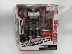 メガトロン|TAKARA TOMY