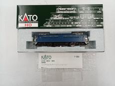 EF65形0番台電気機関車（一般色）