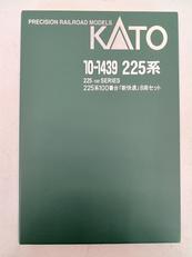 225系100番台新快速8両セット|KATO