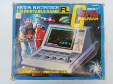LSIポータブルゲーム 機動戦士ガンダム|BANDAI