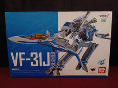 マクロスΔ DX超合金　VF-31J|BANDAI