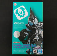 仮面ライダーリバイス|BANDAI