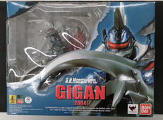 S.H.MONSTERARTS|BANDAI
