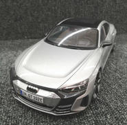 1/18スケールカー|京商