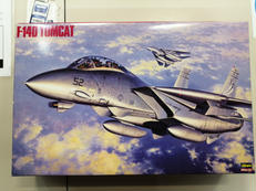 1/48グラマン F-140 トムキャット|ハセガワ