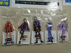 アクリルスタンド|MOVIC