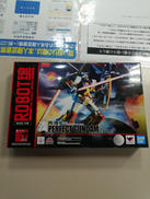 ロボット魂 機動戦士ガンダム|BANDAI