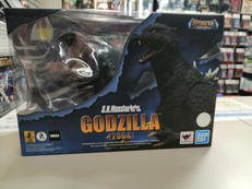 S.H.MONSTERARTS|BANDAI