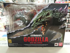 S.H.MONSTERARTS|BANDAI