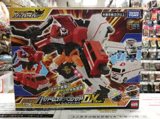 特装合体ロボ ジョブレイバー|タカラトミー